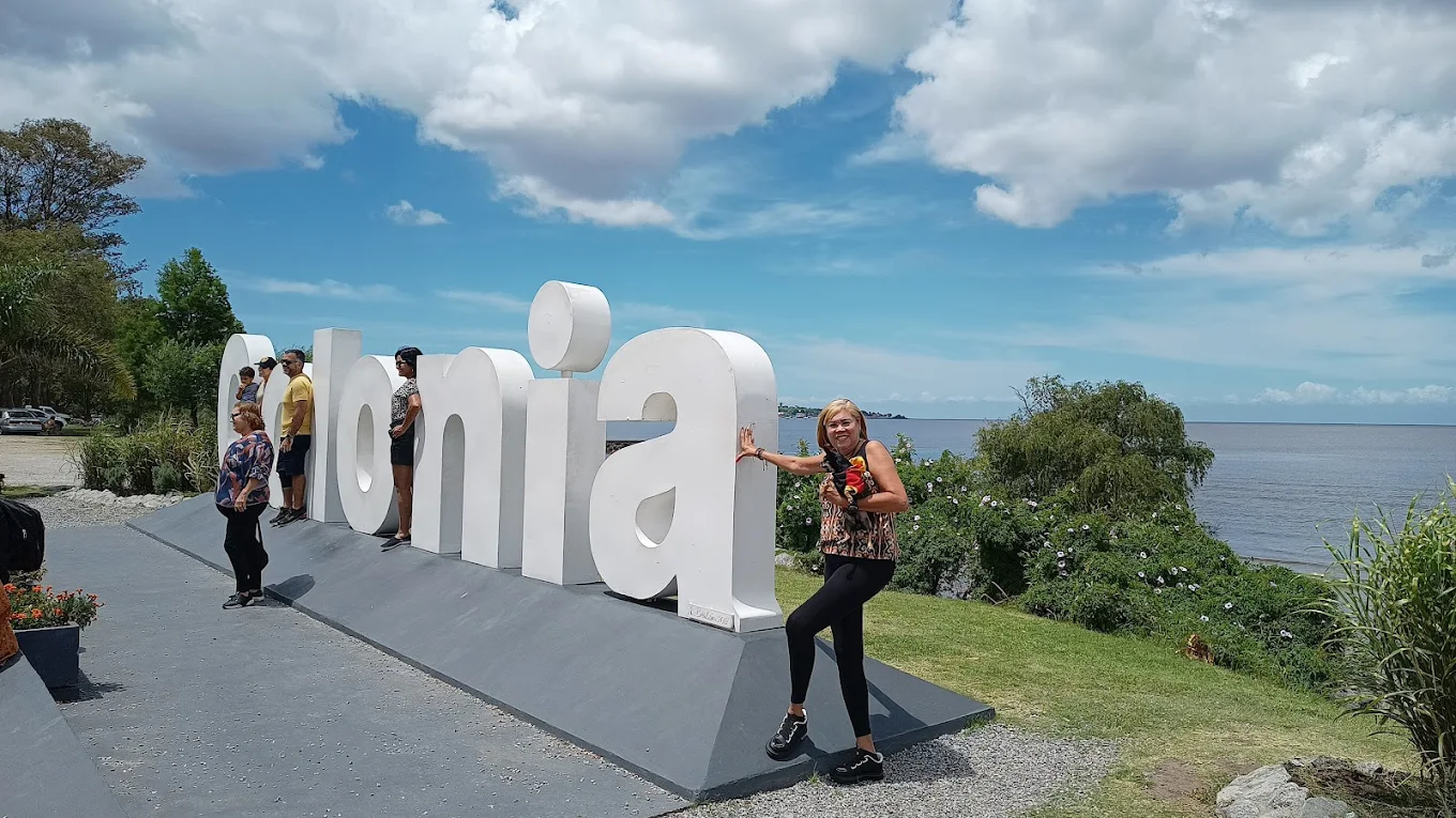 Colonia letters landmark