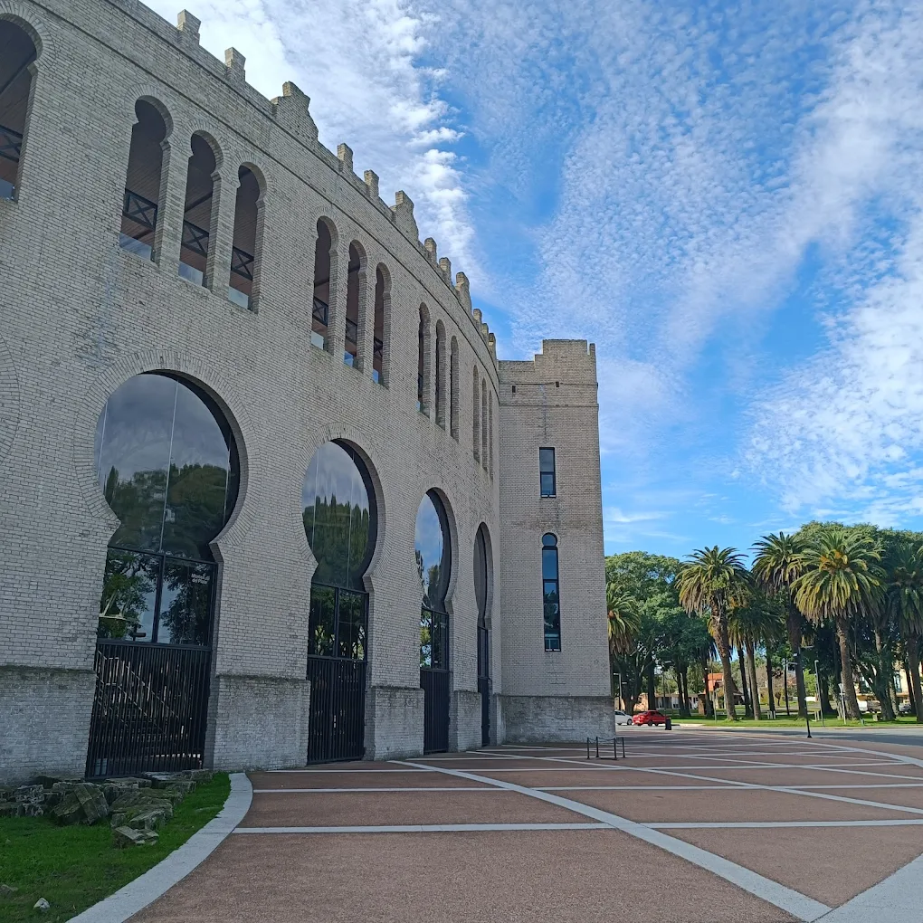 Plaza de Toros Real de San Carlos